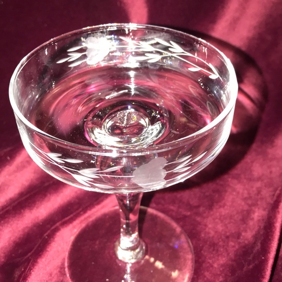 ⭐️Trio Vintage Frosted-glass Accented Candle Set - Picture 4 of 8